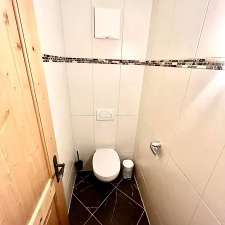 Bioberghof Rohr בית חווה פיברברון