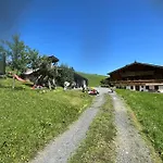 Bioberghof Rohr Bauernhof