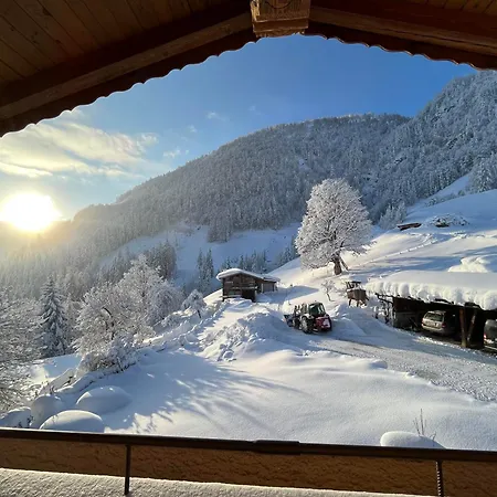 Bioberghof Rohr Farm stay *